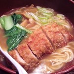 万世麺店 - 排骨拉麺 790円