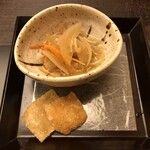 水たき玄海 - ◎伊達鶏笹身の煎餅と鶏南蛮