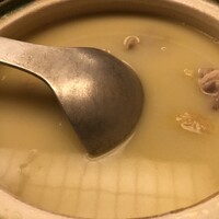 水たき玄海 本店 - 具は鶏肉とつみれのみ