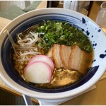 白金食堂 - 白金ラーメン+チャーシュー増量+ねぎ増量 600+165+55円