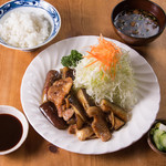 とんかつ光 - 豚ナス生姜焼き定食