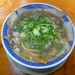 金閣寺 - 料理写真:京都ラーメン（しょう油味）