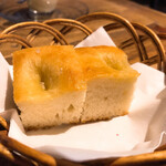 ラッテリア ベベ  カマクラ - パン  モチモチ！