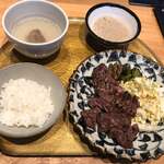 牛たん 伊地知 - 極上厚切り牛たん定食 肉増し 2,640円