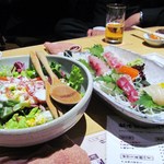 Senno Niwa - お刺身とサラダ