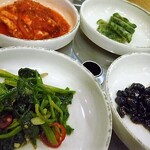 한국관 - 肉の写真がない