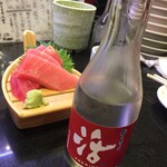 回し寿司 活 活美登利 - 日本酒で〆ます