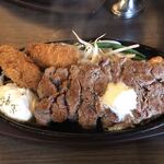 1ポンドのステーキハンバーグ タケル - 