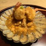 室町 和久傳 - 伊勢海老の唐揚げと雲丹ソース