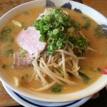 もんごい亭 - 野菜たっぷり味噌ラーメン麺大盛り