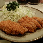 丸和 - ヒレは少し、小ぶりです。ヒレに拘らなければ300g超えのメニューもあります。