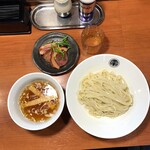 らぁ麺 とうひち - 限定 鴨と鹿の醤油つけそば