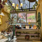 D.G.Hotel&Cafe - フロント