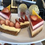 ピエール・エルメ・パリ - トップのスイーツたち