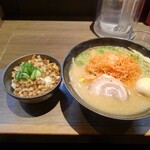 支那そばや - 味玉辛ねぎ味噌らぁ麺 & きざみチャーシューごはん