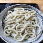 永井 - うどんは小でも400g！