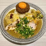 吉田カレー  - ミックス小・アチャール・チキンアチャーリー（限定）・ポテトサラダ（限定）