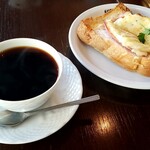 ヒロ珈琲 - ハムエッグトーストのモーニング