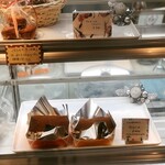 Cafe Coco Tanta - 販売ケーキショーケース（食べ放題対象外）