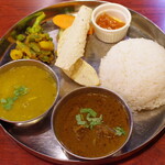 バジェコ セクワ ガル - Bセット(ダルバート)