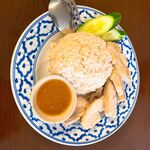 タイ料理アイヤラー - 