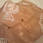 根津のたいやき - ムレ防止穴付き紙袋