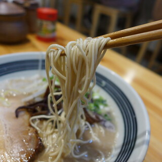 豚骨アンテナヌードルズ_1