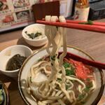 Okinawa Sakaba Ashibina - 麺はこんなもんかな(^^;;