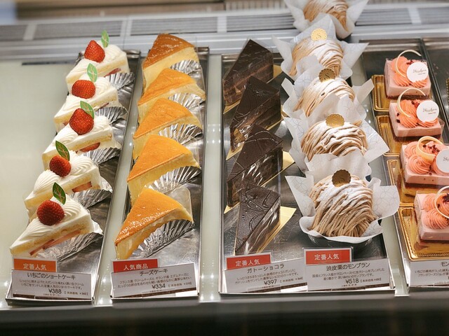 白ばら 春日店 シロバラ 東福山 ケーキ 食べログ