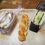 Purumieru Panisu - 野菜サンド、チーズケベック、タマゴサンド