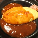 北極星 - ほうれん草とベーコンのチーズオムライス