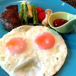 The Howard Plaza Hotel Kaohsiung - 玉子焼き＆ビーフステーキ