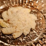 ファイ - 洋梨のカルパッチョ風　タレッジョチーズかけ