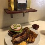 ベーカーバウンス - ベーコンチーズバーガー¥1600