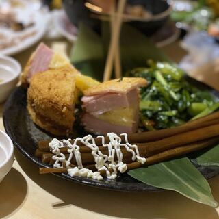 ハムカツ トモちゃん_1