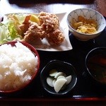 春夏秋冬 - 料理写真:唐揚げ定食