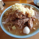 ラーメン そら - ラーメン、にんにく
