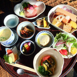 井中 - 「お正月御膳(仮称)」@2500(税込) ご飯、みそ汁、デザート、コーヒーが付き