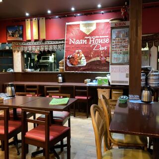 ナンハウス デヴィ_2