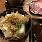 Motsu Banchou - 冷奴380円。