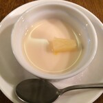 拍拍飯店 - 杏仁豆腐