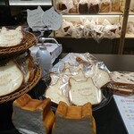 ねこねこ食パン  - 料理写真: