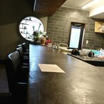 仁修樓 - オープンキッチンのカウンター席