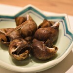 勢麟 - 前菜(バイ貝)