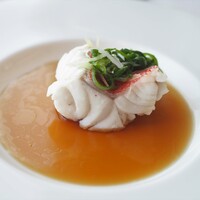 広東料理 センス - 東星ハタの葱生姜蒸し フィッシュソイソース