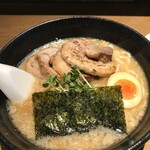 ドラゴンラーメン - 