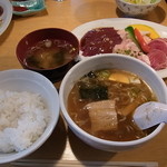 をかしら屋 - ホルモン定食５５０円＆半ラーメン３５０♪