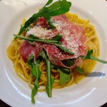 Italian Dining  The South - ペペロンチーノ　生ハム、ルッコラ、グラナパダーノチーズ　自家製レモンオイル　