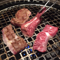 近江うし 焼肉 にくTATSU 青山本店 - 
