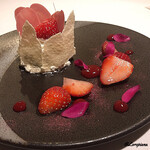 カーサ・デル・チーボ - ﾋﾟｽﾀﾁｵﾑｰｽ､ﾙﾋﾞｰﾁｮｺﾚｰﾄのｸﾚﾏとｲﾁｺﾞ